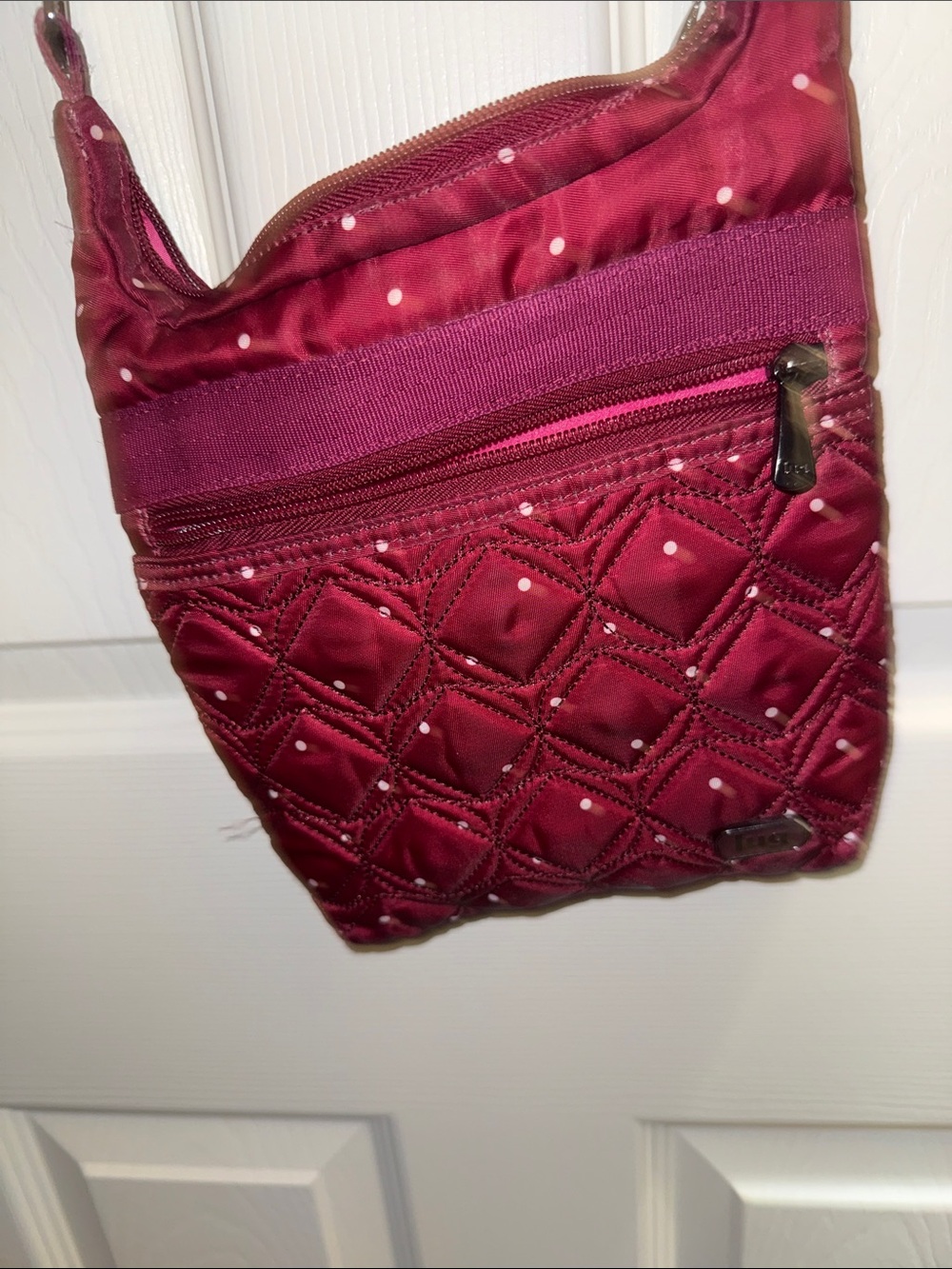 lug Quilted Polka Dot Crossbody Bag - Burgundy